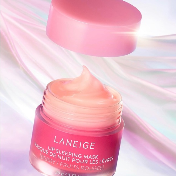 NIB LANEIGE BERRY 🍓 LIP SLEEPING MASK 🍓 - Picture 4 of 15
